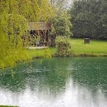 Les Etangs Des Couartes 3* Saint-Josse