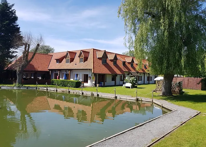 Couette-café Les étangs Des Couartes